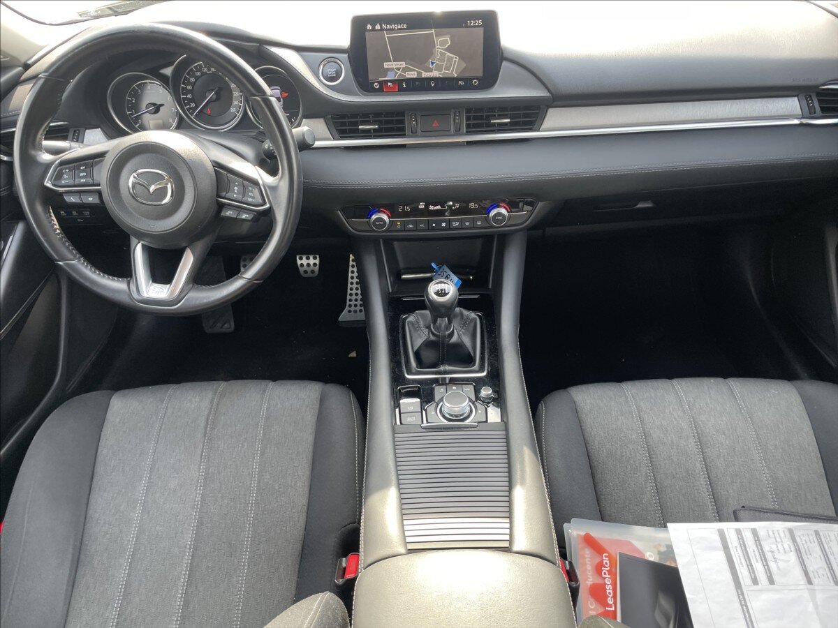 Mazda 6 Sedan / Limuzína 2,0 l 121 kw