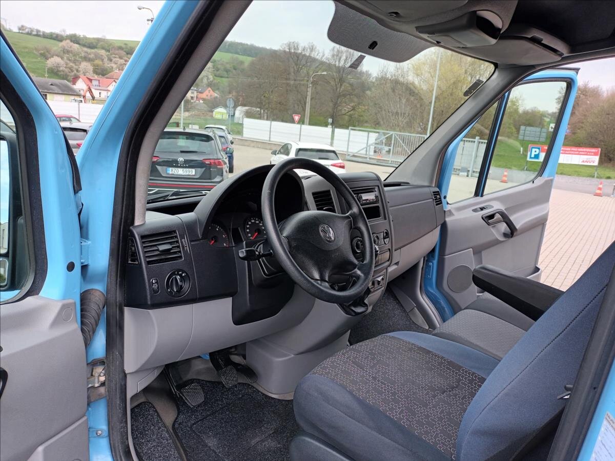 Volkswagen Crafter Skříň 2,0 l 120 kw