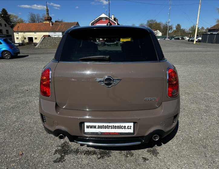 Mini Countryman Kombi 1,6 l 135 kw
