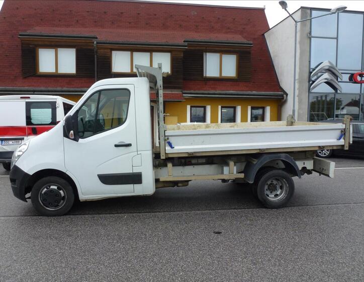 Renault Master 19