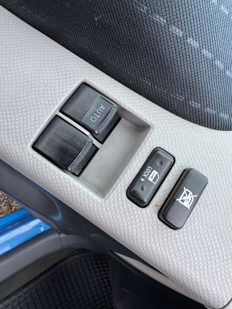 Toyota Yaris Hatchback 998,0 51 kw