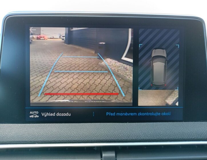 Peugeot 3008 SUV / Terénní 1,6 l 88 kw