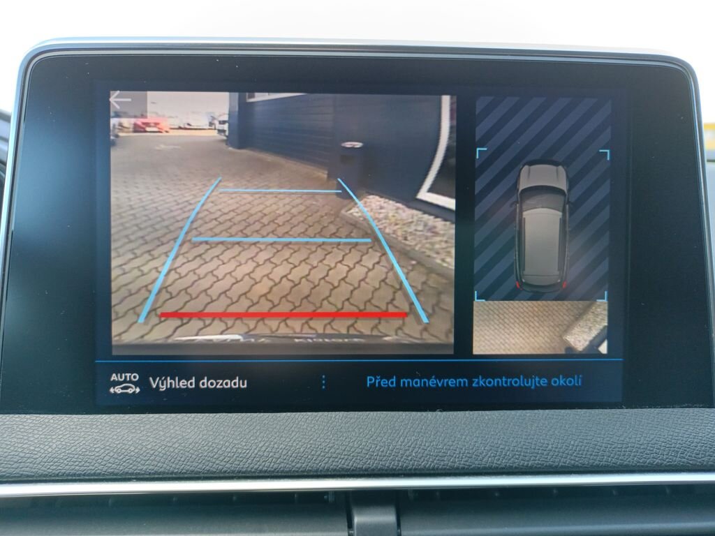 Peugeot 3008 SUV / Terénní 1,6 l 88 kw