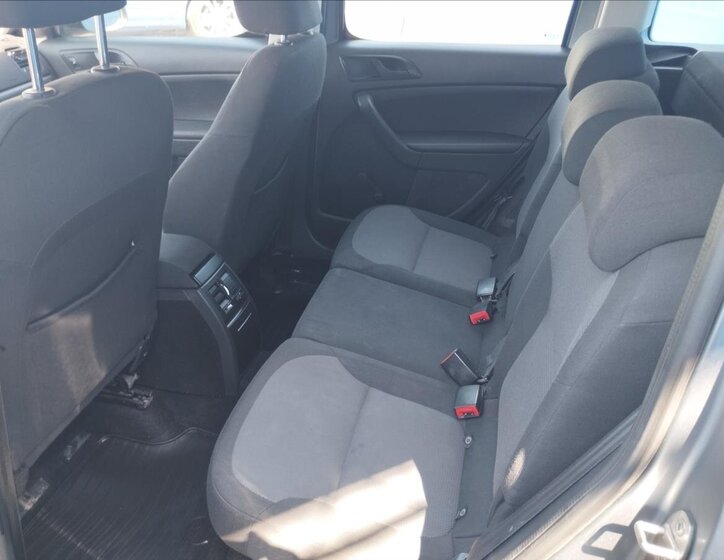 Škoda Yeti SUV / Terénní 1,2 l 77 kw