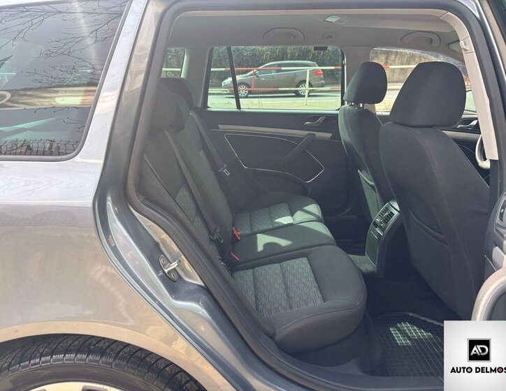 Škoda Octavia Kombi 2,0 l 103 kw