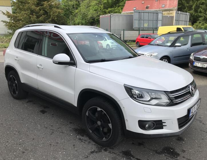 Volkswagen Tiguan 5