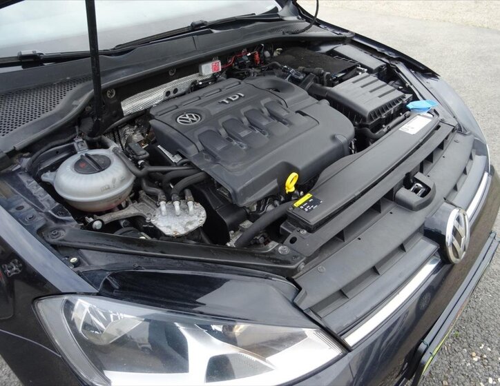 Volkswagen Golf Kombi 1,6 l 81 kw