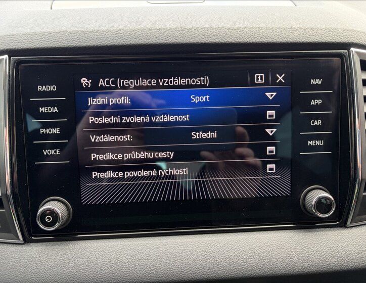 Škoda Karoq Kombi 999,0 81 kw