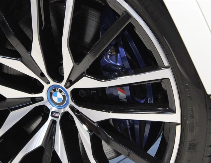 BMW X5 SUV 3,0 l 290 kw