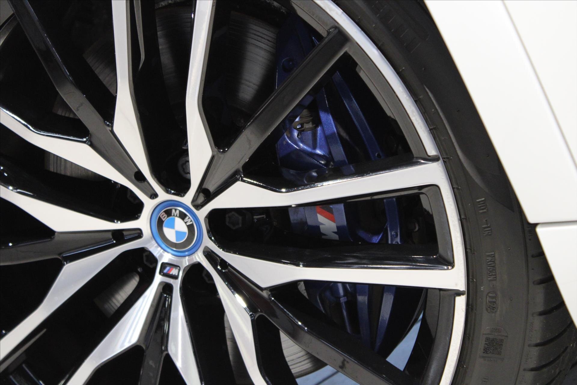 BMW X5 SUV 3,0 l 290 kw