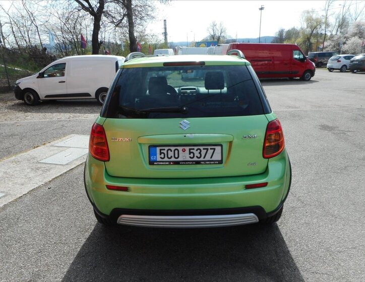 Suzuki SX4 Hatchback 1,6 l 79 kw