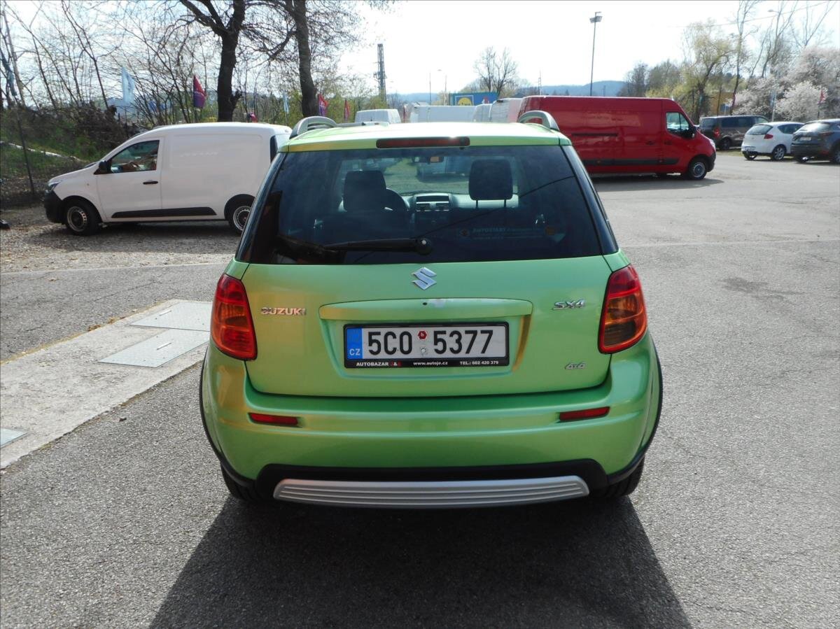 Suzuki SX4 Hatchback 1,6 l 79 kw