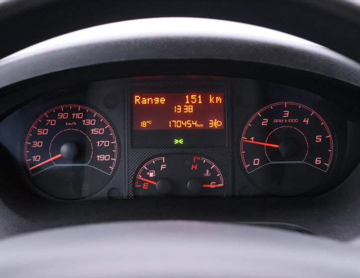 Peugeot Boxer Skříň 2,0 l 96 kw