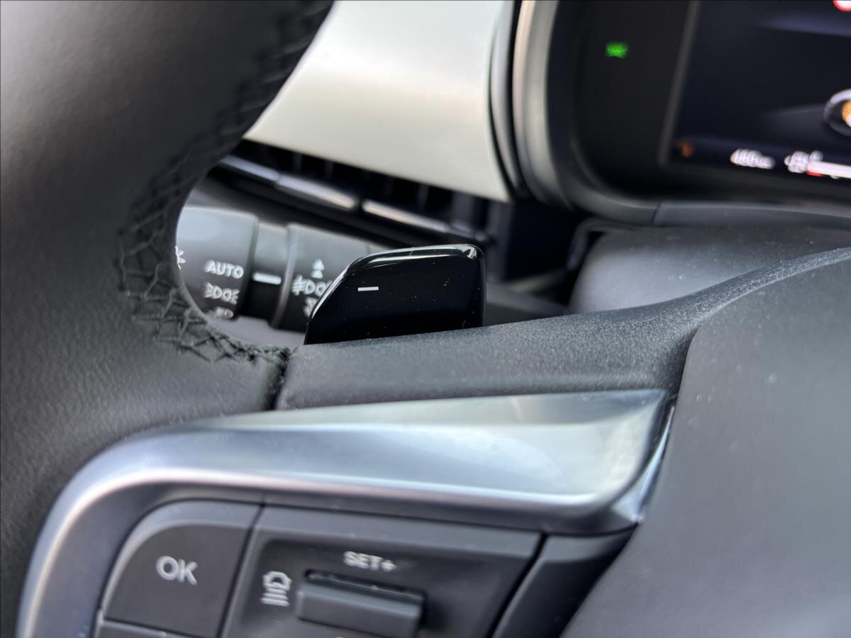 Fiat 600 SUV / Terénní 1,2 l 100 kw