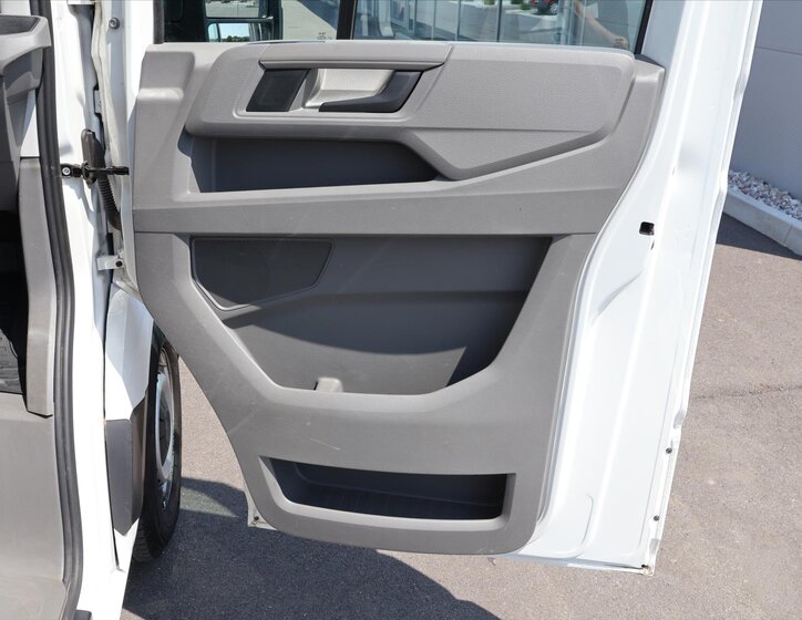Volkswagen Crafter 14