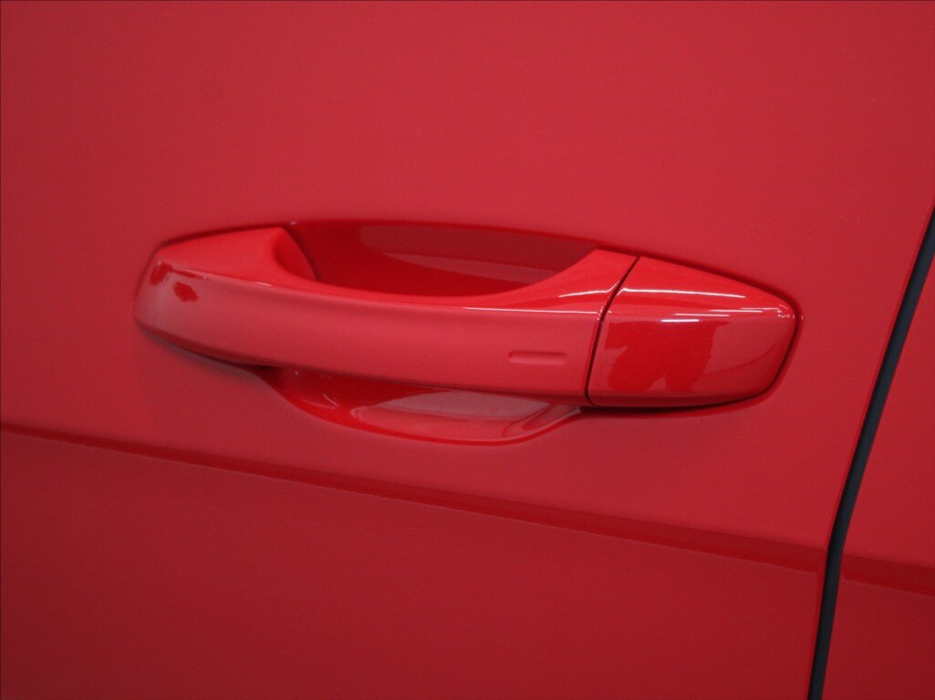 Volkswagen Golf Kombi 2,0 l 221 kw