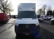 Mercedes-Benz Sprinter 7