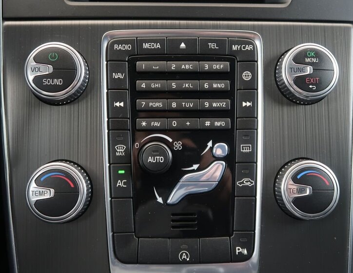 Volvo V60 Kombi 2,0 l 110 kw