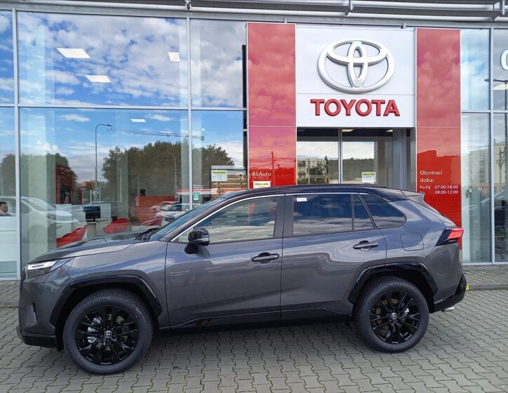 Toyota RAV4 SUV 2,5 l 225 kw