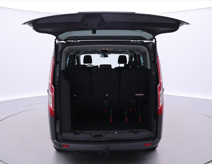 Ford Tourneo Custom MPV 2,2 l 114 kw