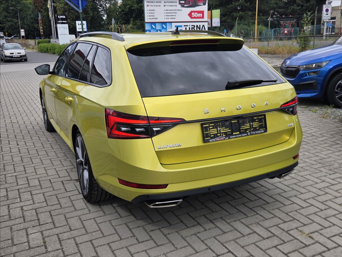 Škoda Superb