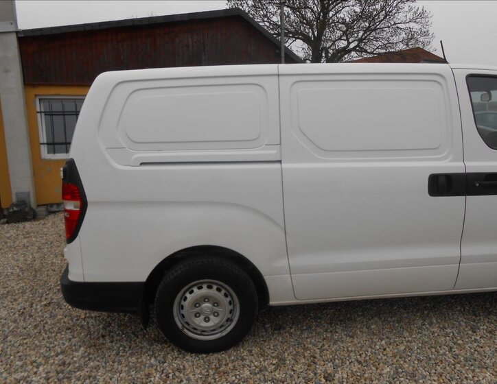 Hyundai H 1 Ostatní 2,5 l 85 kw