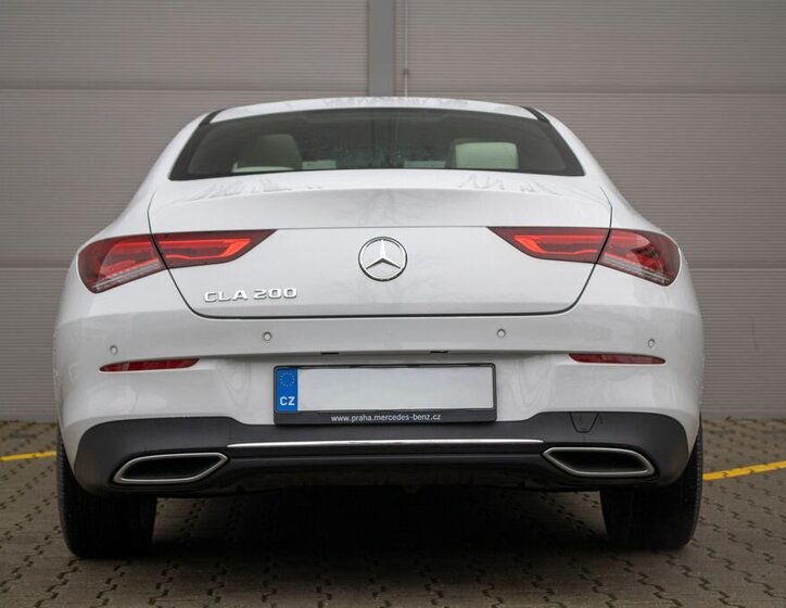 Mercedes-Benz CLA 6