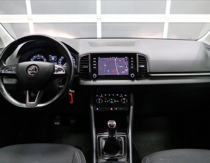 Škoda Karoq SUV / Terénní 1,5 l 110 kw