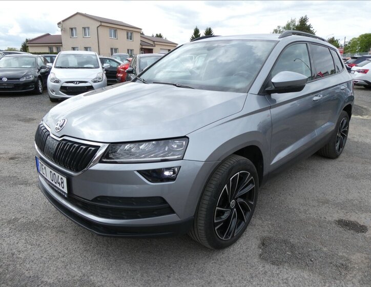 Škoda Karoq SUV / Terénní 2,0 l 110 kw