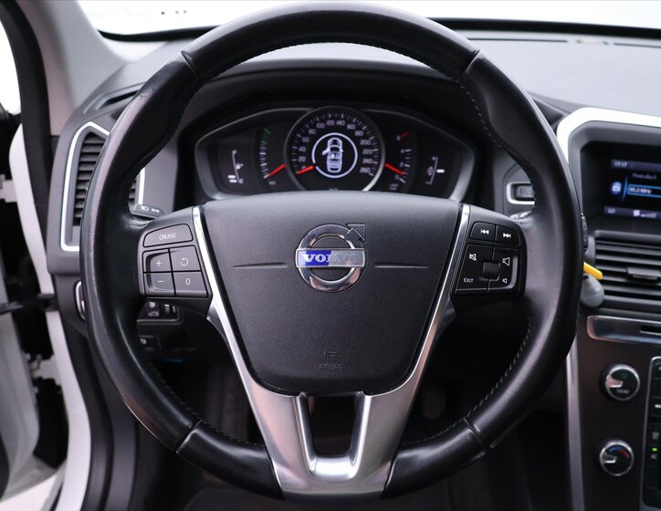 Volvo XC60 14