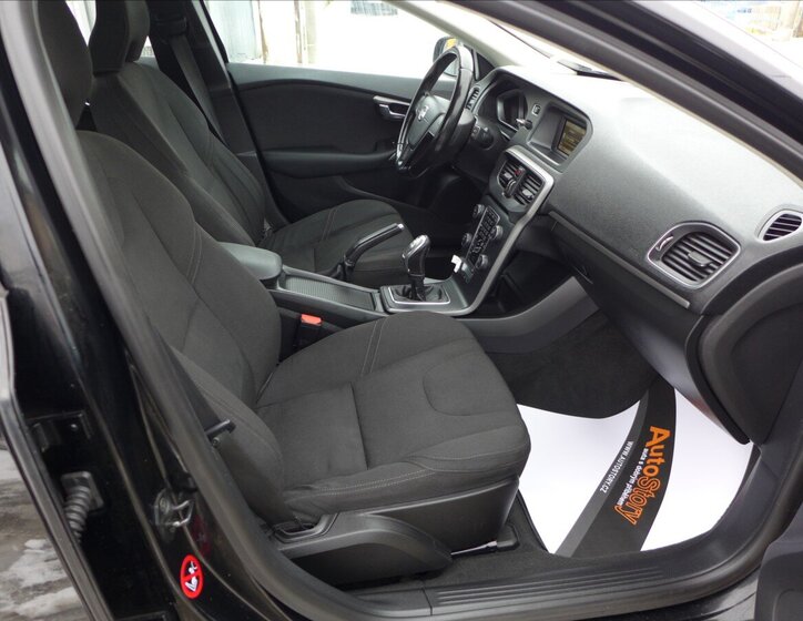 Volvo V40 Hatchback 1,6 l 84 kw