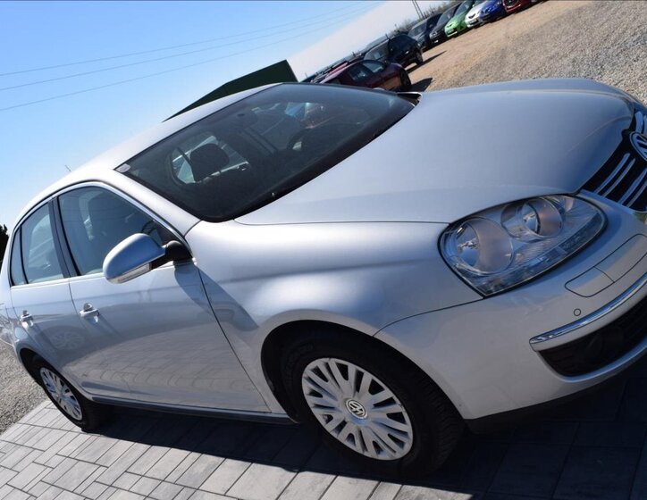 Volkswagen Jetta Kombi 1,4 l 90 kw