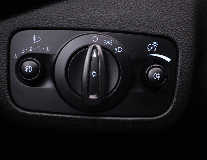 Ford Kuga SUV / Terénní 1,5 l 110 kw