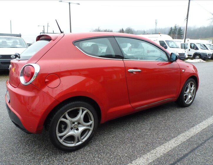 Alfa Romeo MiTo 8