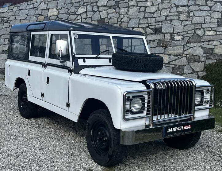 Land Rover Ostatní 1