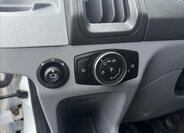 Ford Transit 8