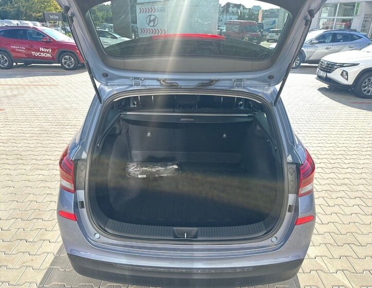 Hyundai i30 Kombi 1,5 l 71 kw