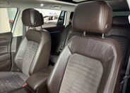 Volkswagen Passat 24