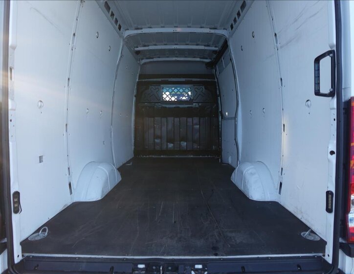 Iveco Daily Ostatní 2,3 l 100 kw