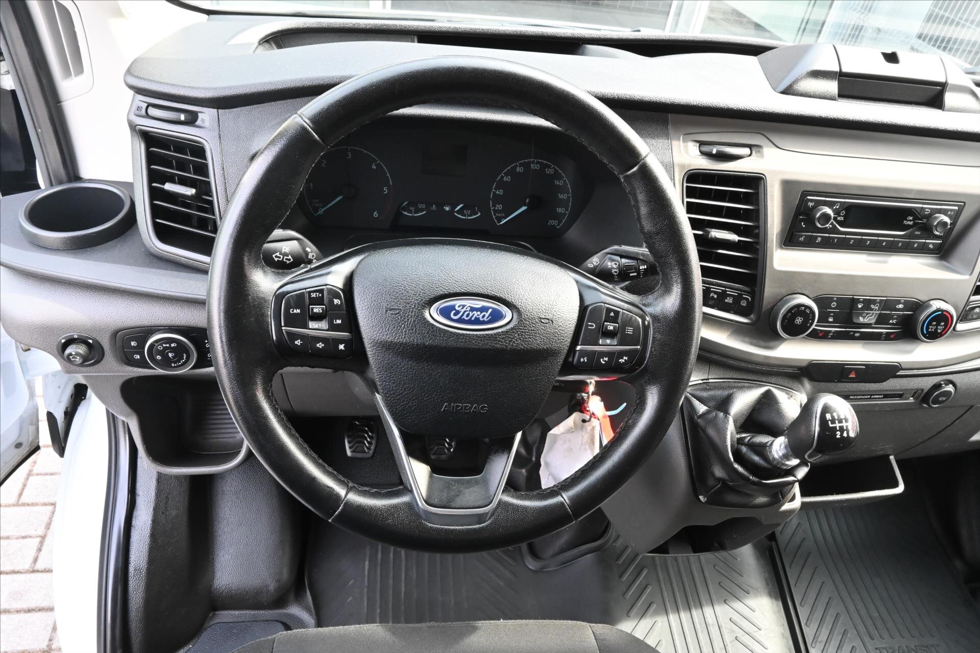 Ford Transit Skříň 2,0 l 96 kw