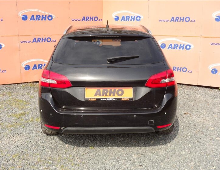 Peugeot 308 Kombi 1,6 l 88 kw