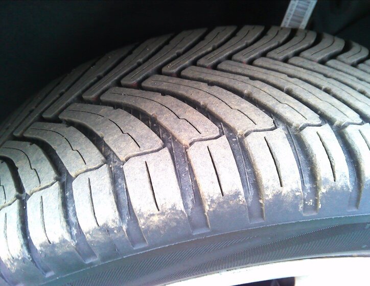 Volkswagen Caddy Kombi 1,6 l 75 kw