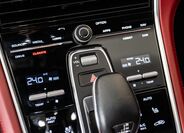 Porsche Panamera 16