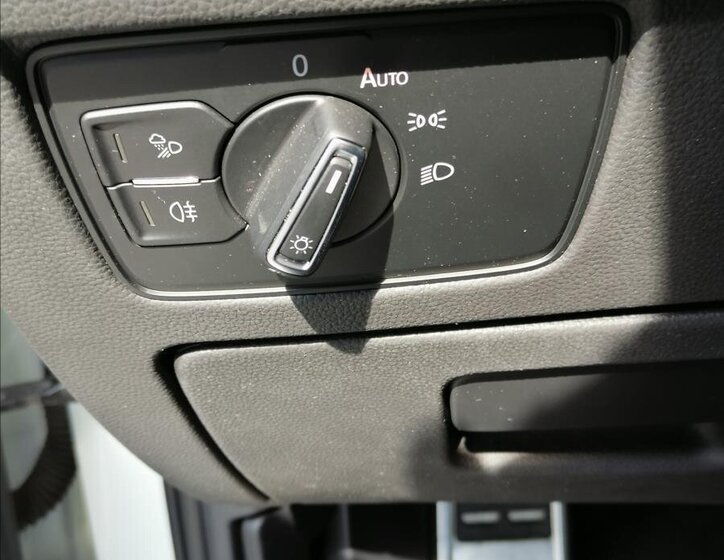 Volkswagen Arteon Liftback 2,0 l 140 kw