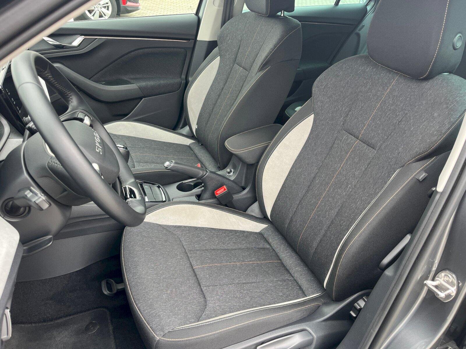 Škoda Scala Hatchback 1,0 l 85 kw