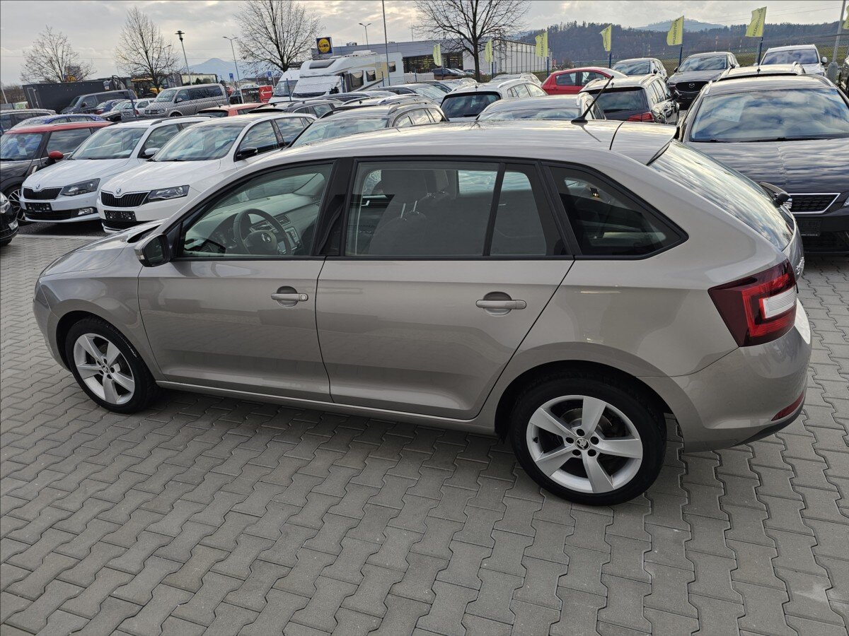 Škoda Rapid