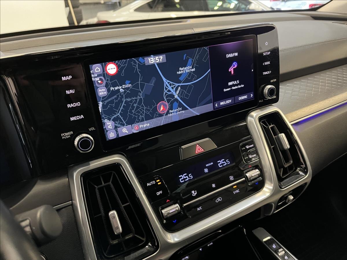 KIA Sorento SUV 2,2 l 148 kw