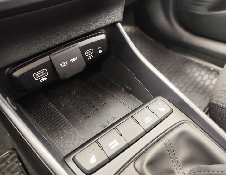 Hyundai i20 Hatchback 998,0 74 kw