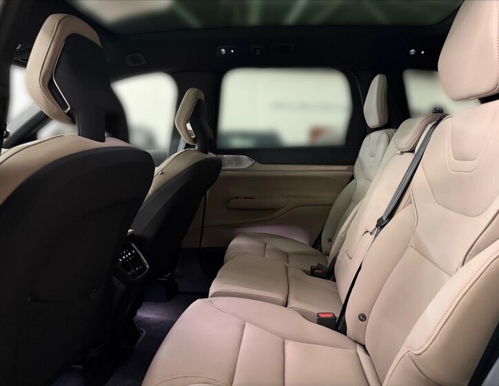 Volvo EX90 SUV / Terénní 0,0 380 kw