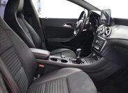 Mercedes-Benz CLA 12